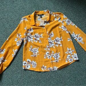 FOREVER21 Bright Orange & White Floral Button Down Long-Sleeve Modest Shirt Sz L